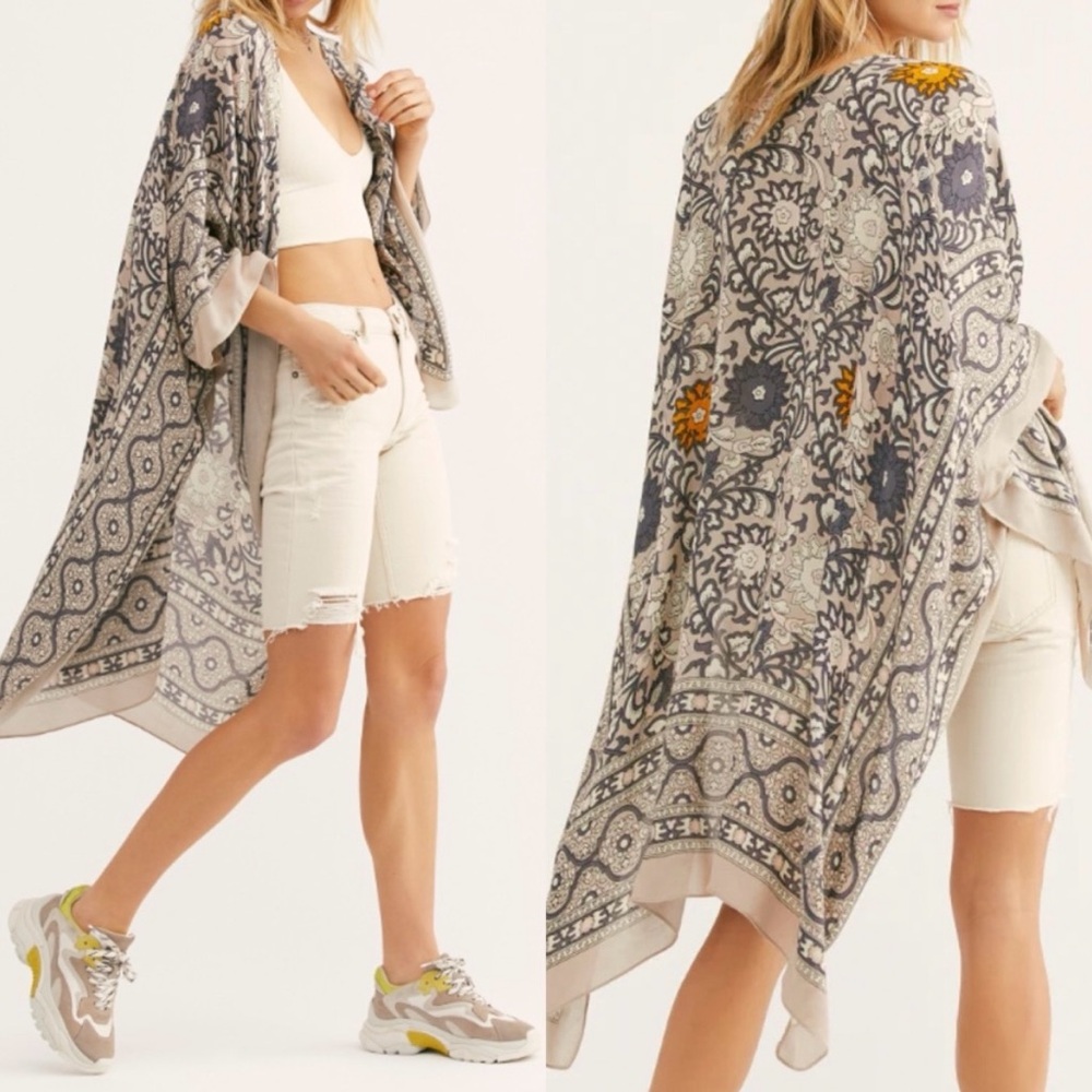 Free people Magic Dance Border Print Duster Kimono mushroom combo one size - Picture 2 of 6